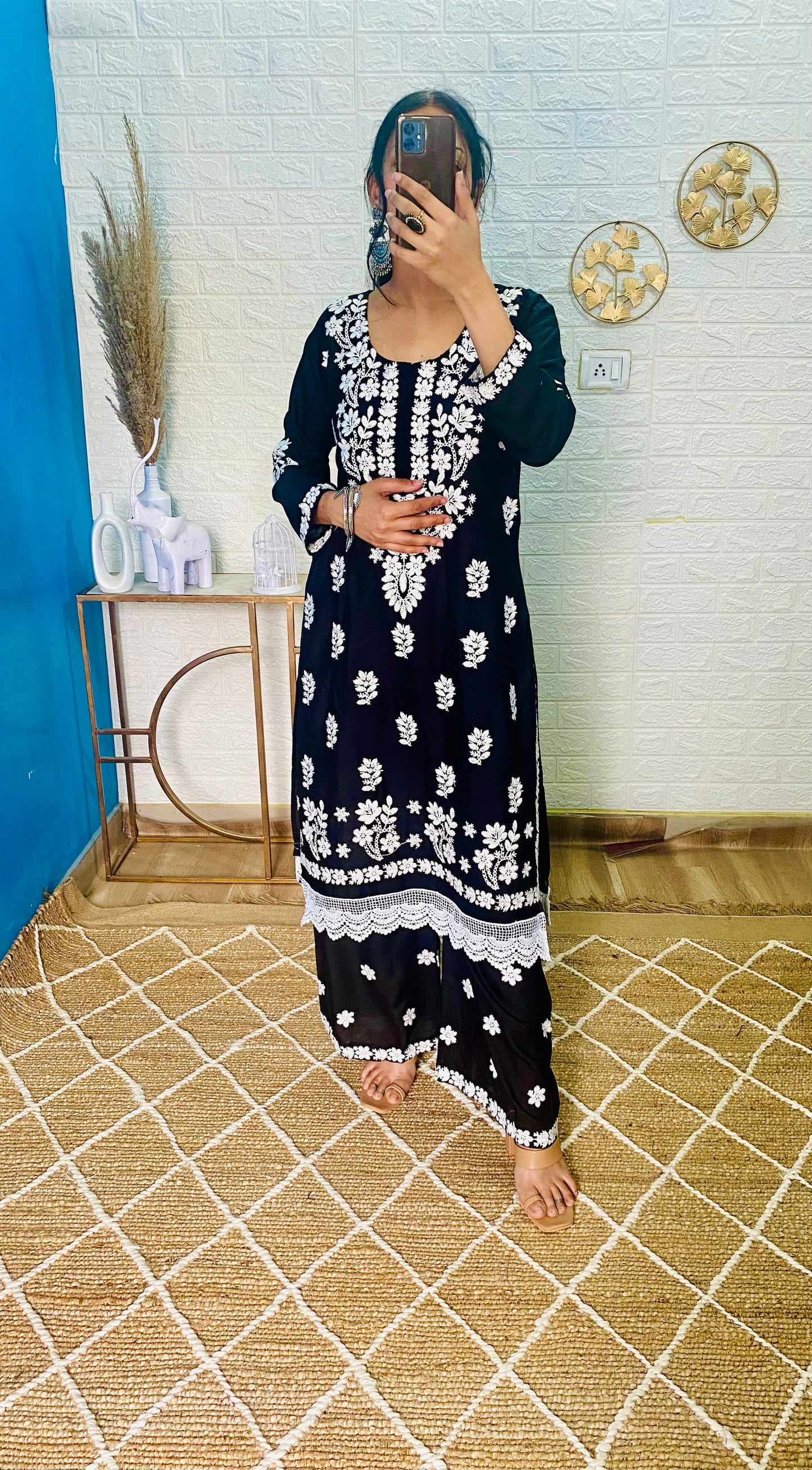 Lucknowi kurta Set with Dupatta