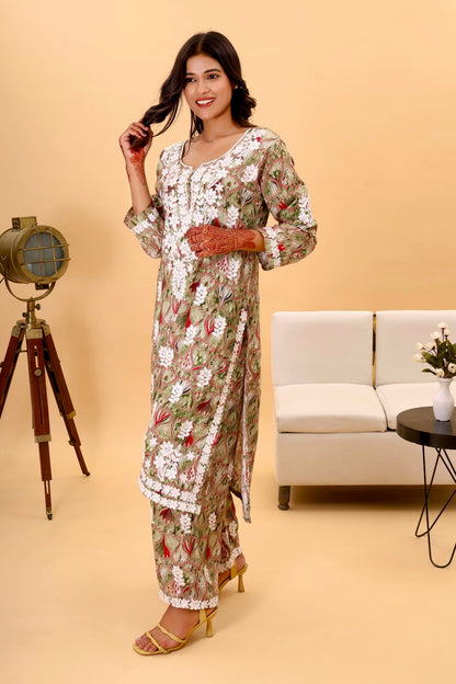 Authentic Lucknowi kurta Set with intricate Detailing