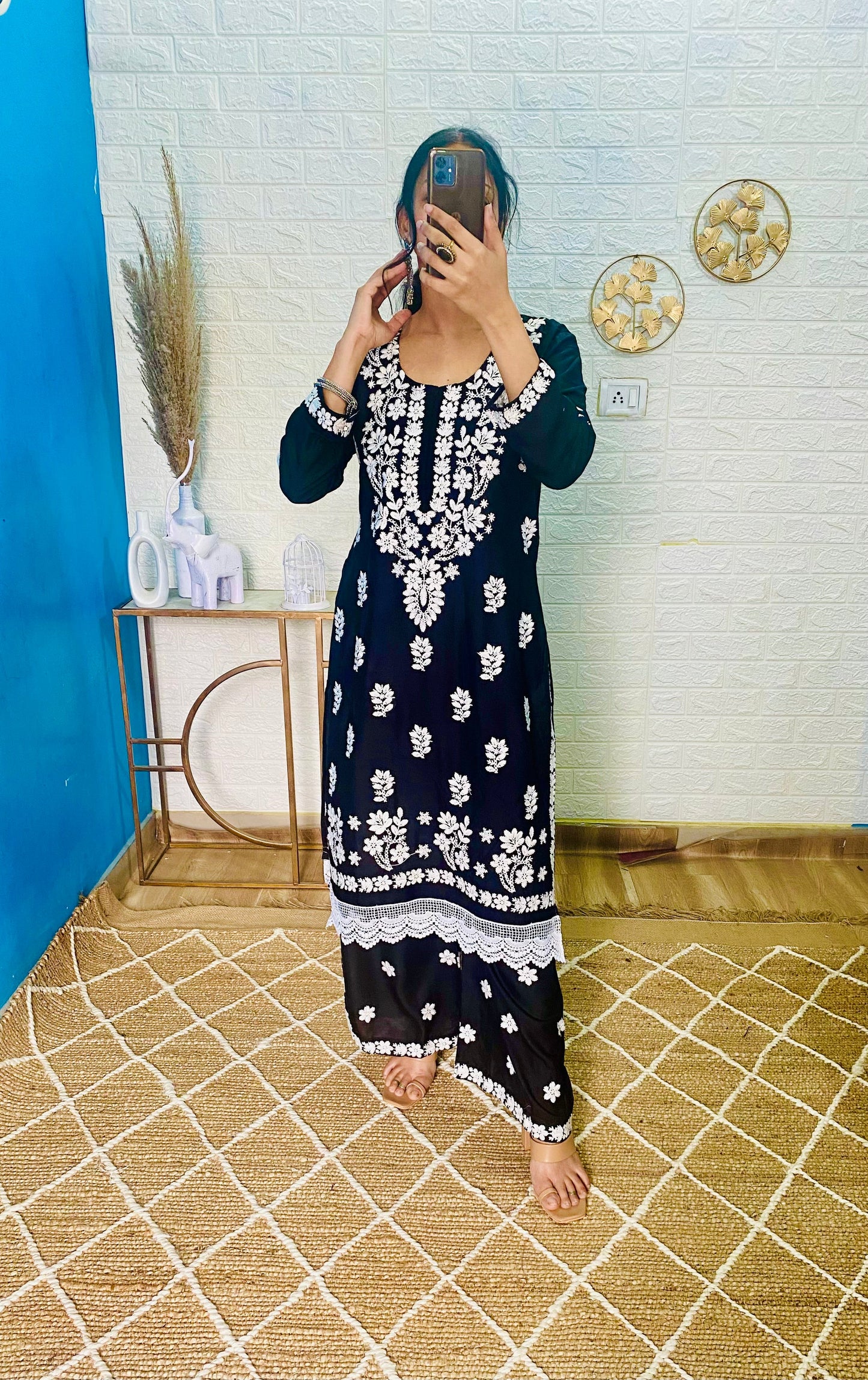 Lucknowi kurta Set with Dupatta