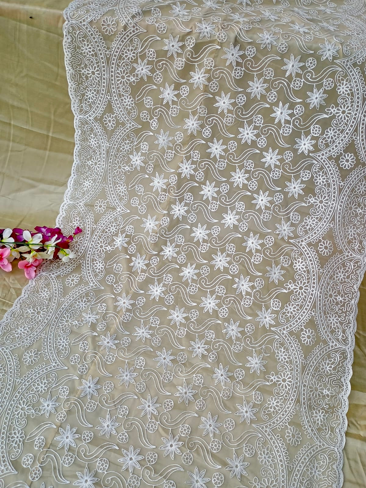 Heavy Chikankari dupatta